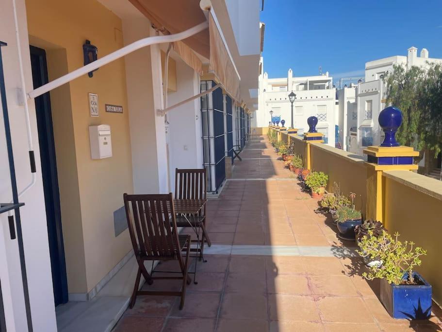 Вілла Casa Lola Conil, Azotea Al Mar Y Parking Solo Familias O Parejas Коніль-де-ла-Фронтера Екстер'єр фото