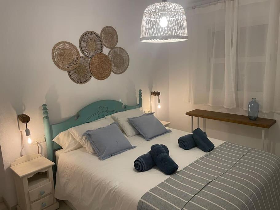 Вілла Casa Lola Conil, Azotea Al Mar Y Parking Solo Familias O Parejas Коніль-де-ла-Фронтера Екстер'єр фото