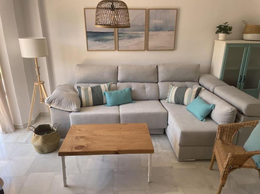Вілла Casa Lola Conil, Azotea Al Mar Y Parking Solo Familias O Parejas Коніль-де-ла-Фронтера Екстер'єр фото